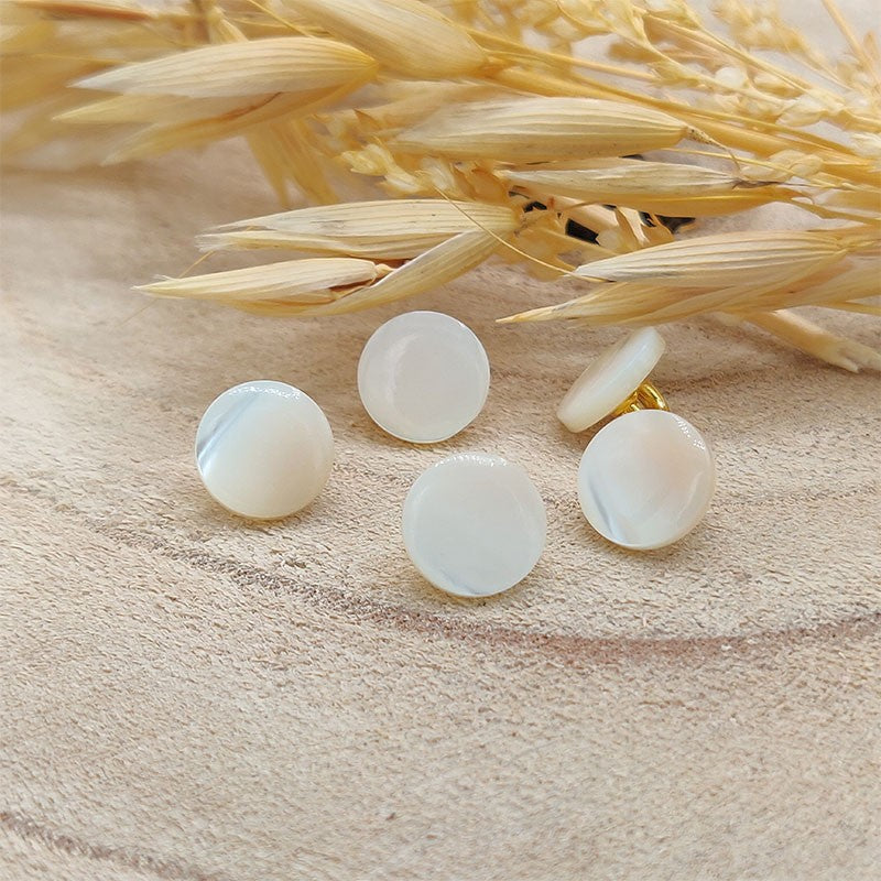 9mm Mother of Pearl Honora Button (each)
