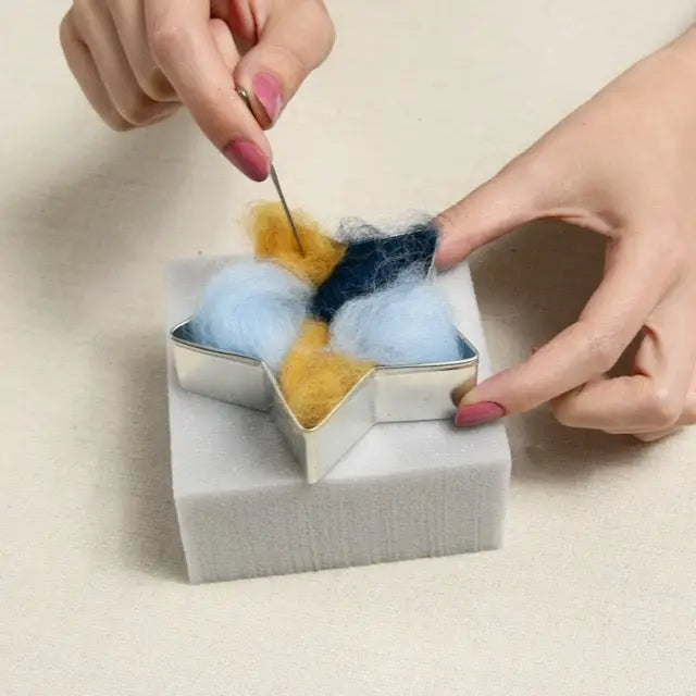 Beginner Needle Felting Kit