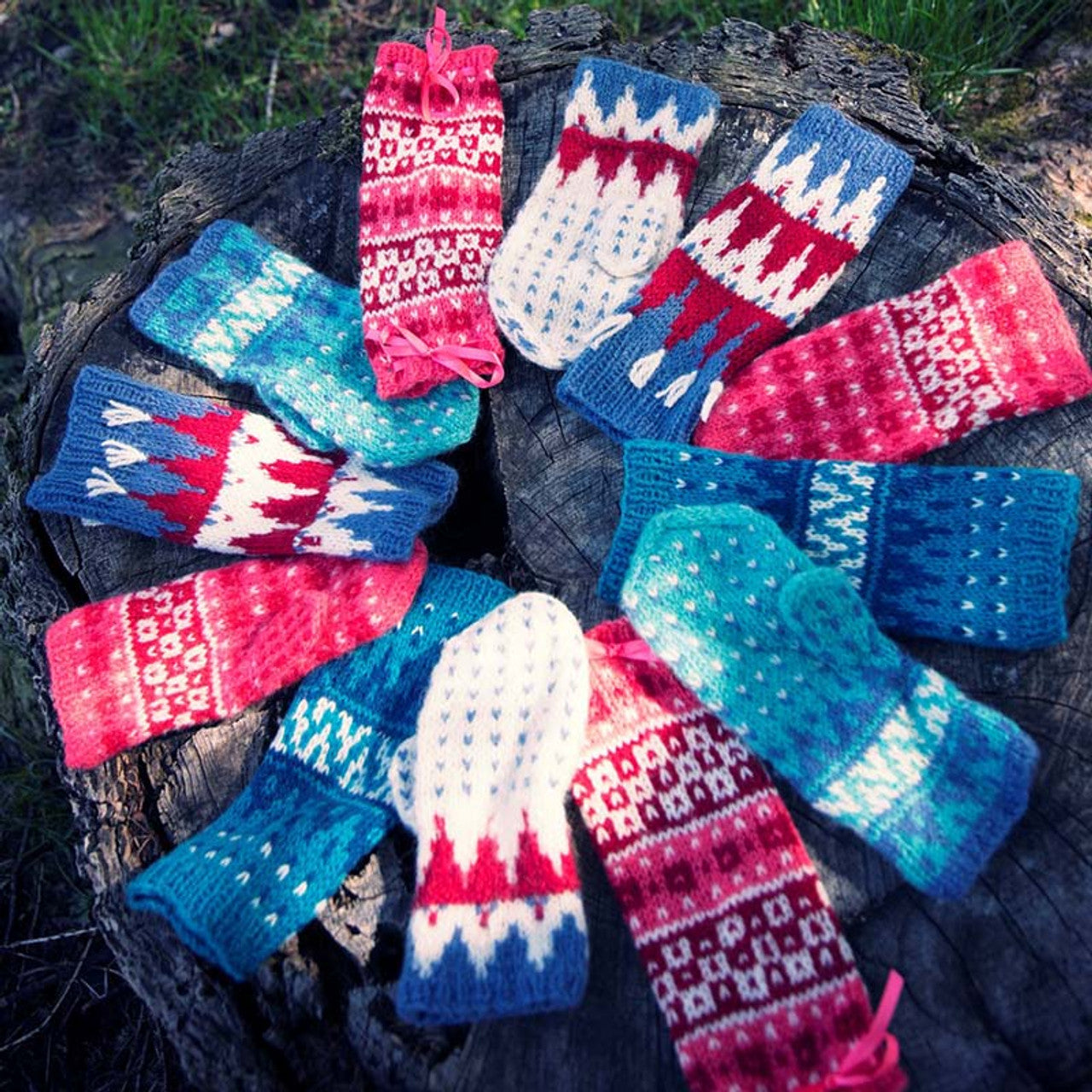Big Book of Knits for Kids by Jorid Linvik