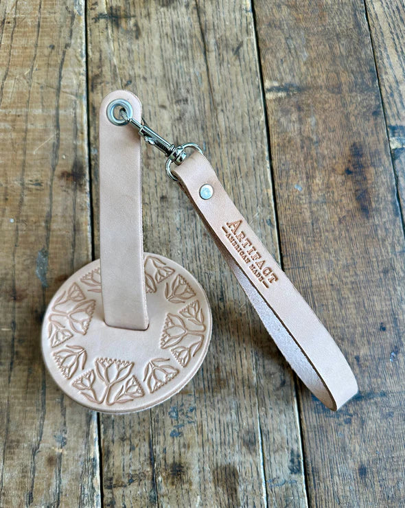 Artifact Wristlet Portable Yarn Spinner Cat Mischief