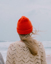 Load image into Gallery viewer, Knit This! 21 Gorgeous Everyday Knit Patterns – Veronika Lindberg