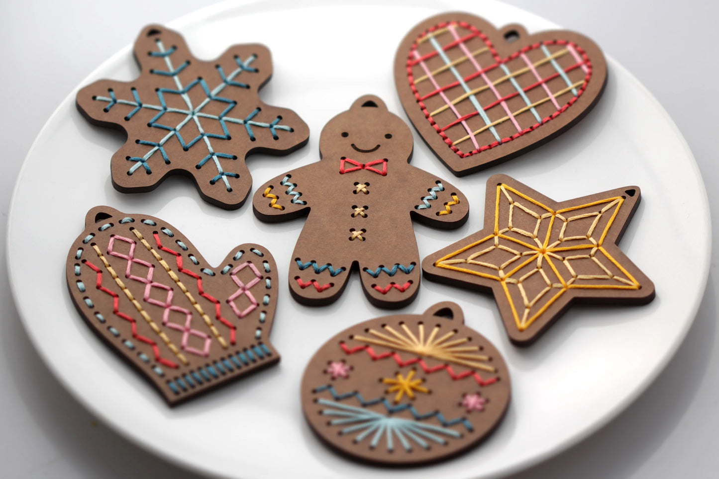 Wooden Stitched Ornament Kit
