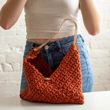 Load image into Gallery viewer, Torrey Tote Crochet Kit