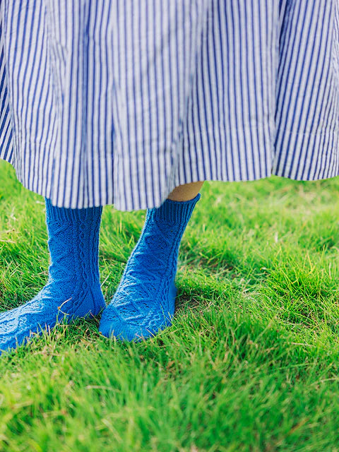 Sock Knitting Club by Amirisu Kurumi
