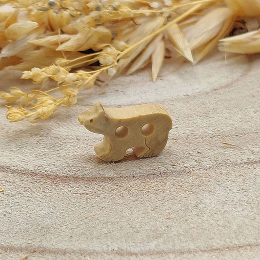 18mm Wood Bear Button (each)