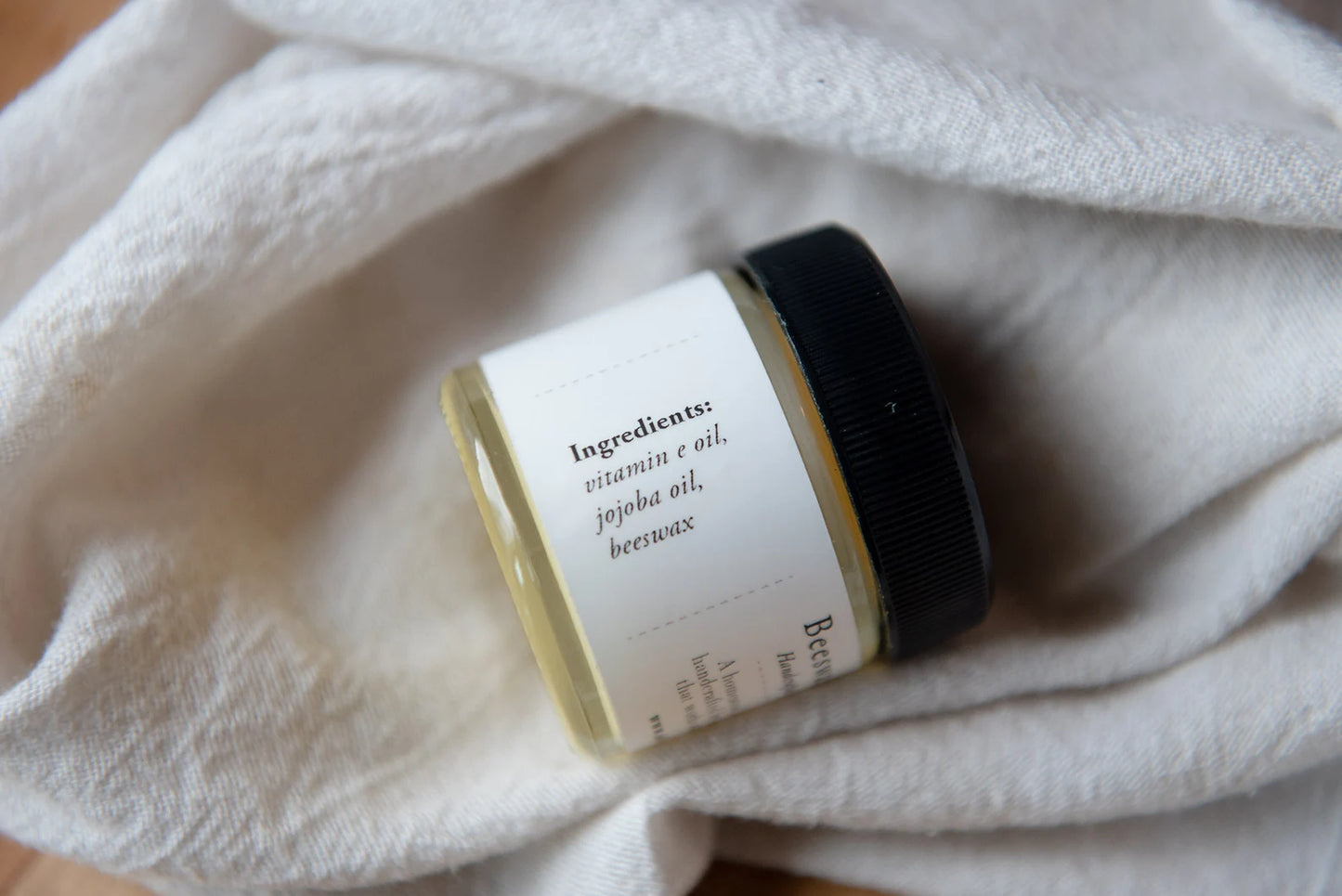 Salve VT 2oz. Beeswax Knitters Salve