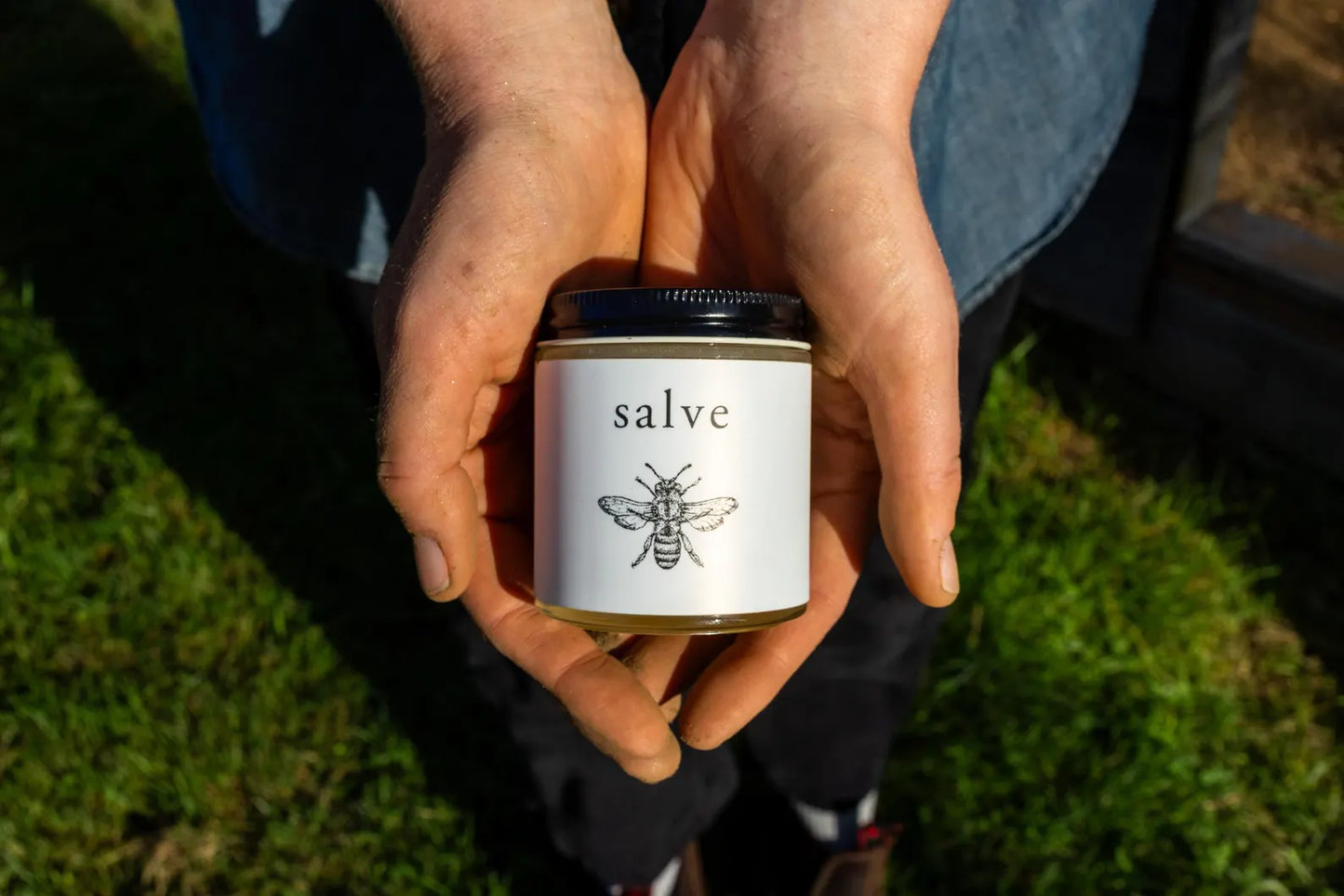 Salve VT 2oz. Beeswax Knitters Salve