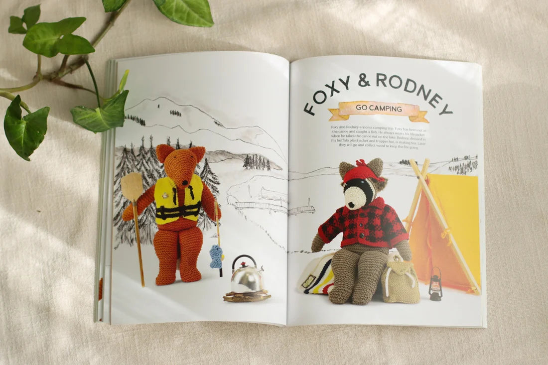 Knit Foxy & Friends: A collection of beginner-friendly knitting patterns by Daniella Taylor and Venice Shone