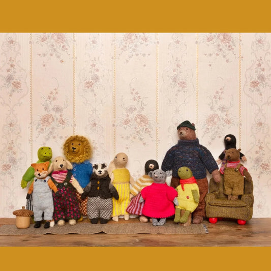 Chez Myrtil: More Seamless Friends to Knit and Love by Cinthia Vallet