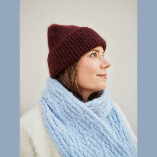 Foundations: 20 Knitted Accessories by Sari Nordlund