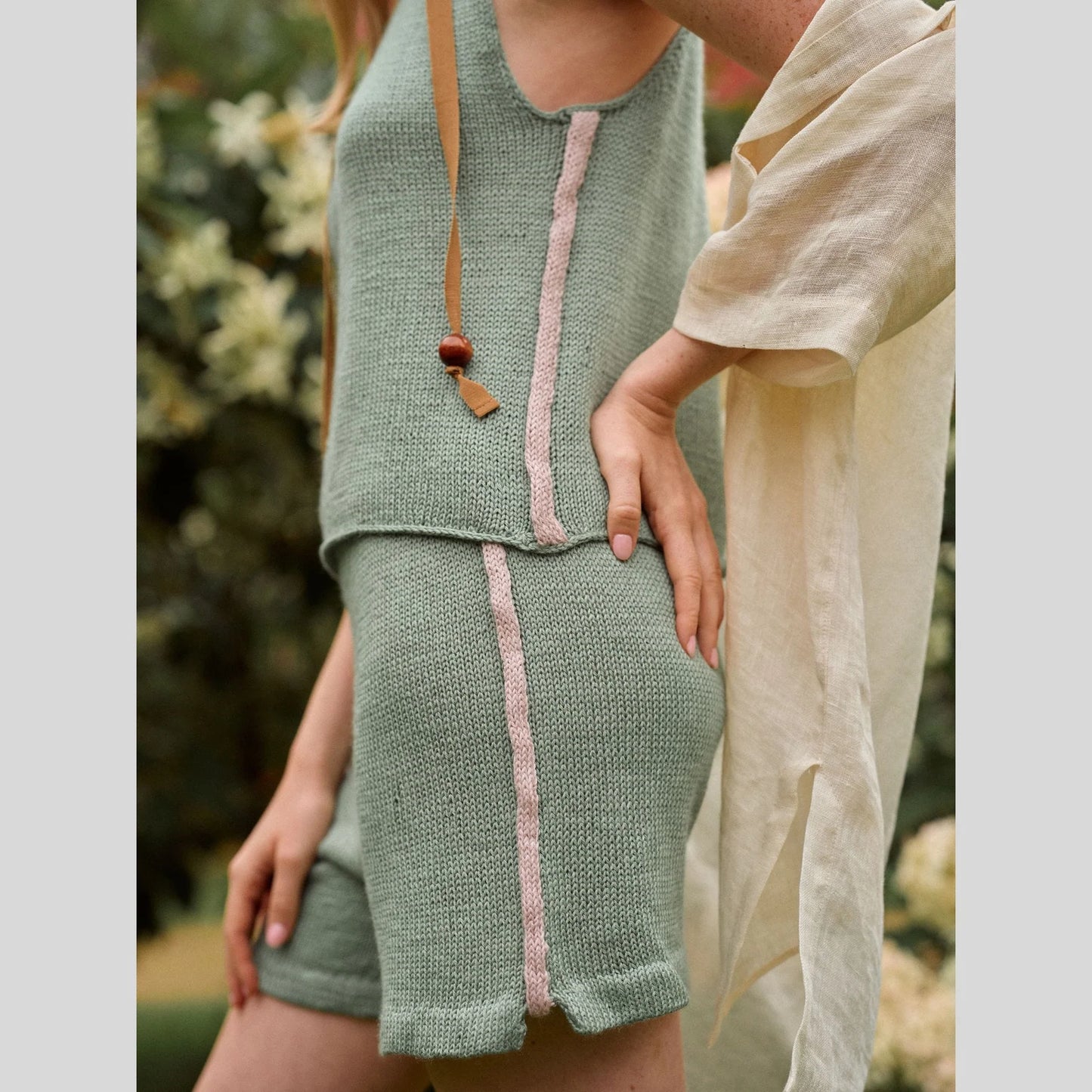 Laine Magazine Issue 29: Damson