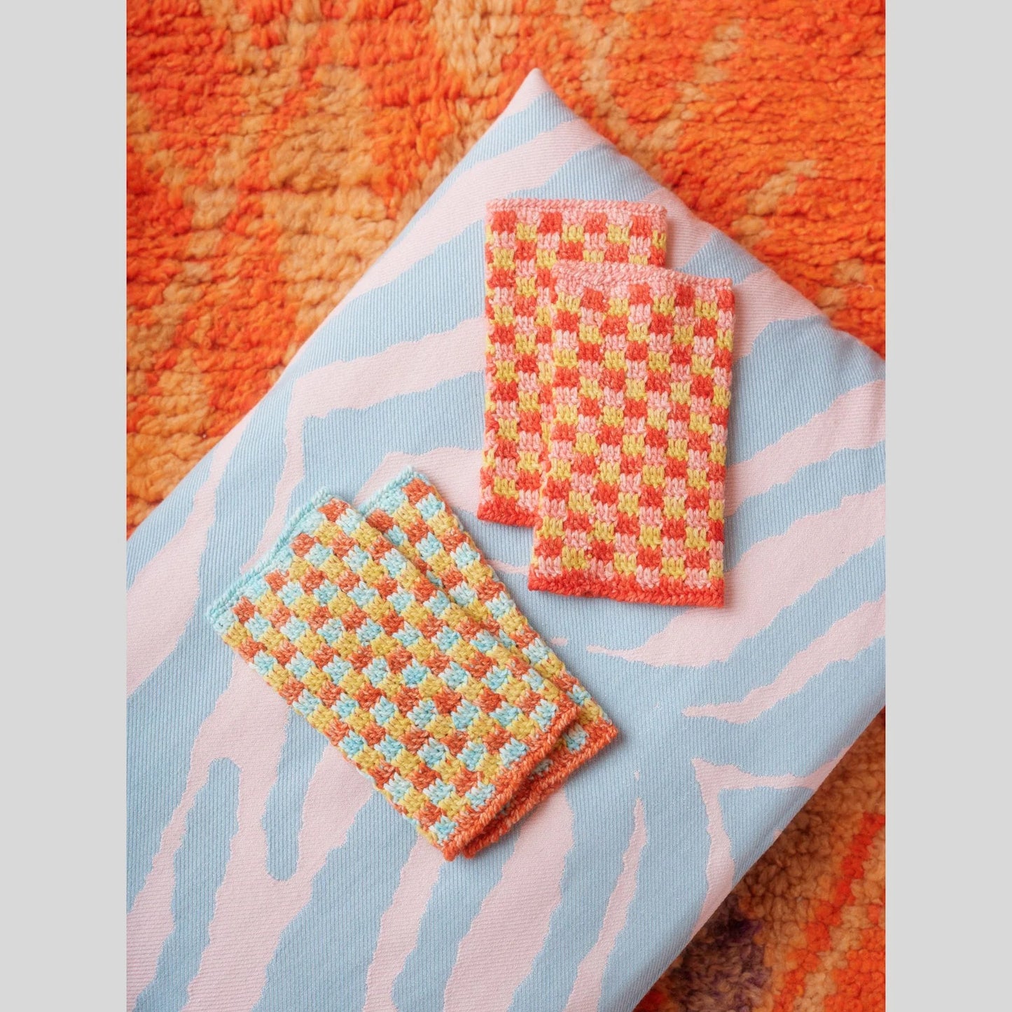 Lets Crochet! Issue 2