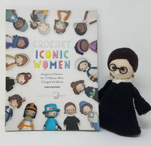 Load image into Gallery viewer, Crochet Iconic Women