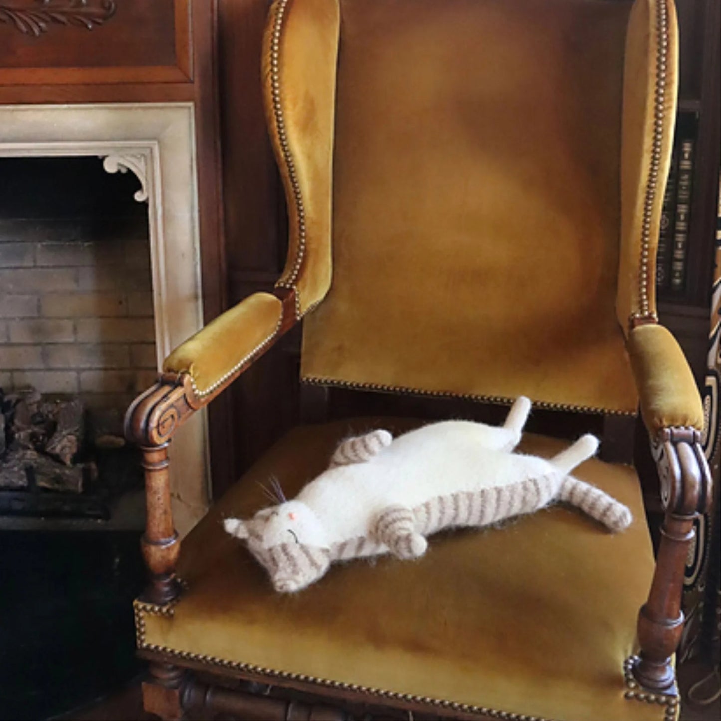 Victorian Housecats to Knit by Sara Elizabeth Kellner